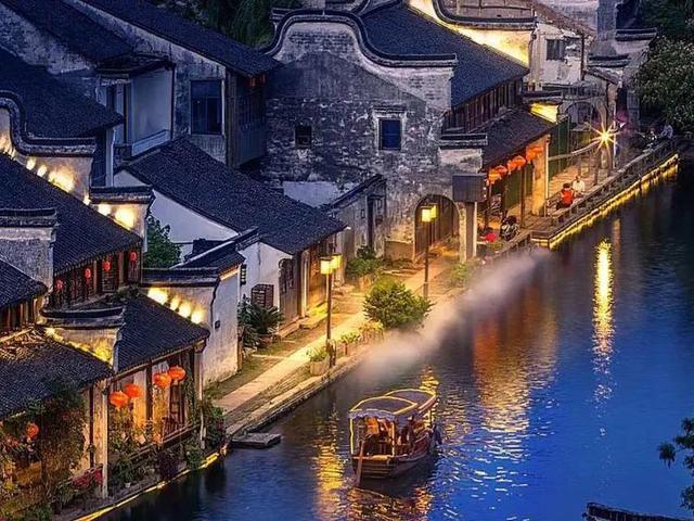 为什么骆驼能在沙漠长期生活？
